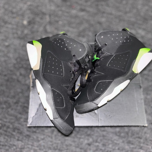 Jordan - Picture 7 of 10